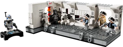 Boarding the Tantive IV